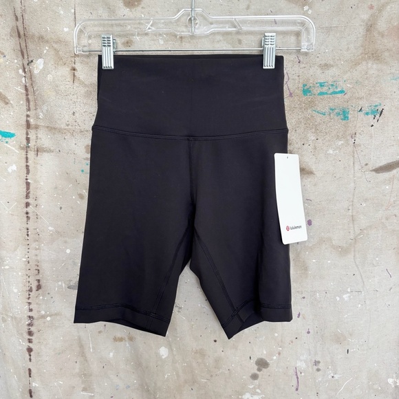 Lululemon Wunder Train High Rise Short 8", Black - Picture 2 of 4
